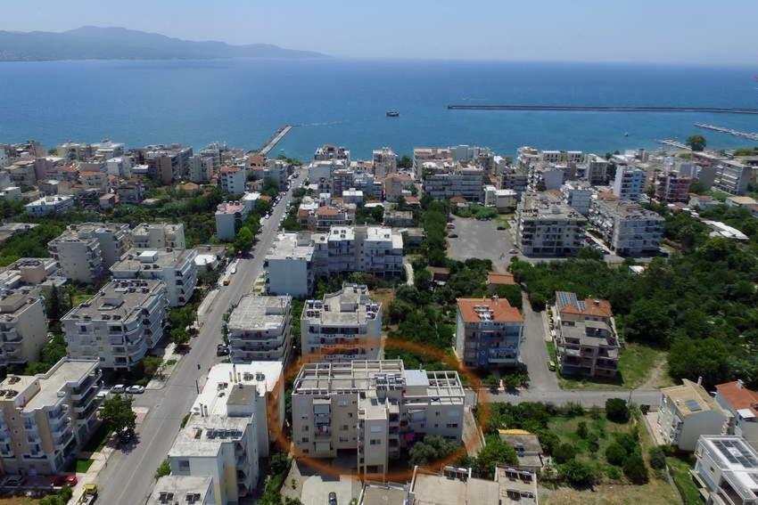 Beach Apartment Kalamata Exterior photo
